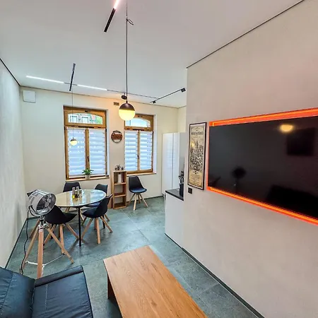 Oak Luxus - 4-8 Personen - Innenstadt - Parkplatz - 50kw Dc باد هيرسفيلد