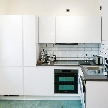 Oak Luxus - 4-8 Personen - Innenstadt - Parkplatz - 50kw Dc * باد هيرسفيلد