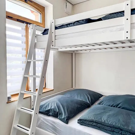 Oak Luxus - 4-8 Personen - Innenstadt - Parkplatz - 50kw Dc شقة *