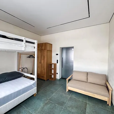 Oak Luxus - 4-8 Personen - Innenstadt - Parkplatz - 50kw Dc شقة باد هيرسفيلد