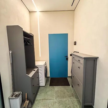 Oak Luxus - 4-8 Personen - Innenstadt - Parkplatz - 50kw Dc