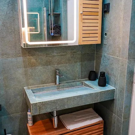 Oak Luxus - 4-8 Personen - Innenstadt - Parkplatz - 50kw Dc * باد هيرسفيلد